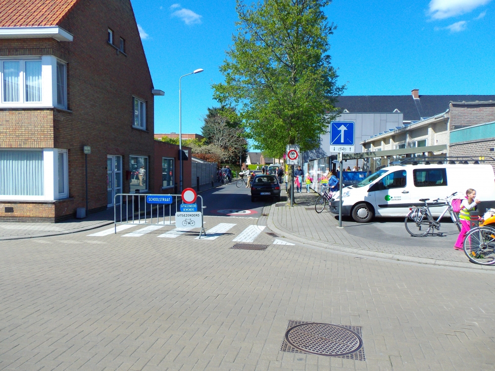 Zicht op Kleine Wijnbergstr met nadars
